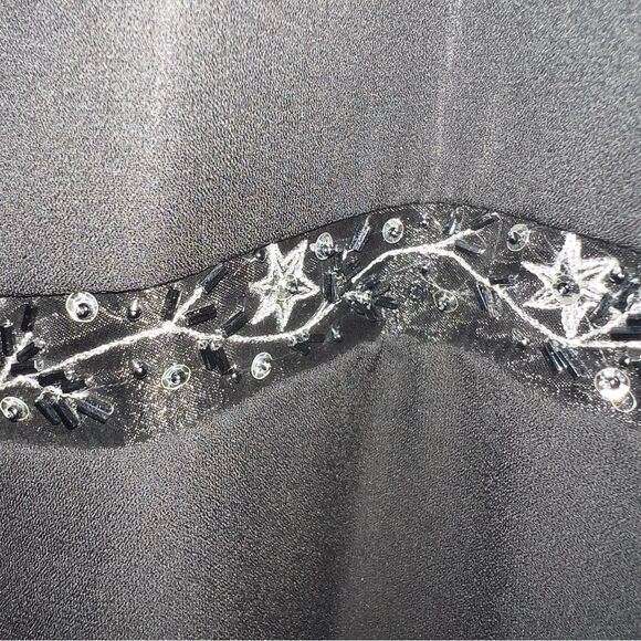 Michaelangelo Sleeveless Black V Neck Embellished Waist Knee Length Dress Sz 22 - Picture 4 of 7